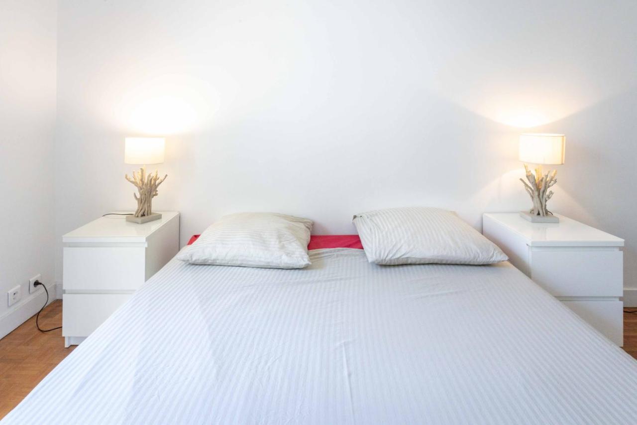 Paris City - Spacious 3 Rooms Flat For Families - 3 Minutes From Metro Station Bagian luar foto